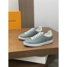 Louis Vuitton Low Shoes